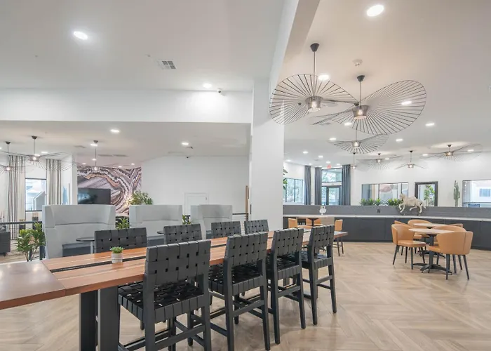 Appartement Remodeled Travelers Haven Modern & Stylish 2Br